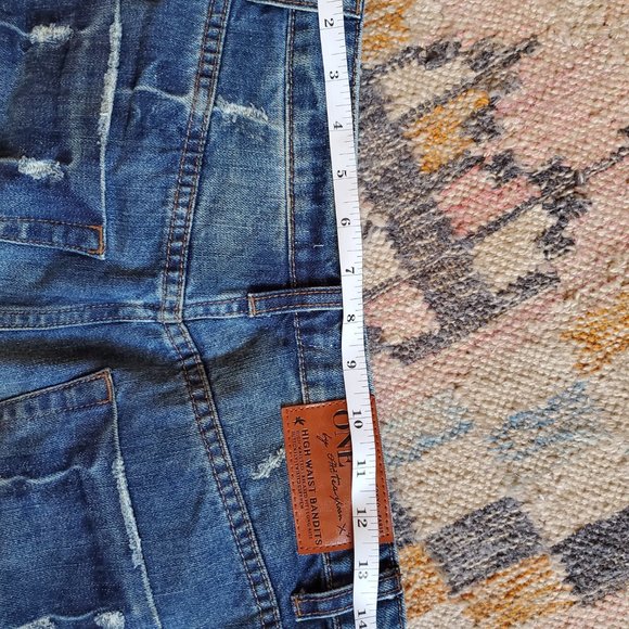 One Teaspoon High Waist Bandit Shorts Size 29 - Picture 5 of 9